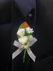 Yaka Çiçeği - Damat Çiçeği - Sağdıç Çiçeği Çift Güllü Beyaz Pıtırcıklı