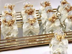 Altıgen Şişe Plastik Saray Kapaklı 40cc Kolonya İncili Simli Krem Süslü Söz - Nişan - Nikah Şekeri