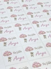 Yapışkanlı Kare Isim Etiketi Uçan Balonlu Ayıcık Pembe 50 Adet Bebek Etiketi 3 X 3 Cm