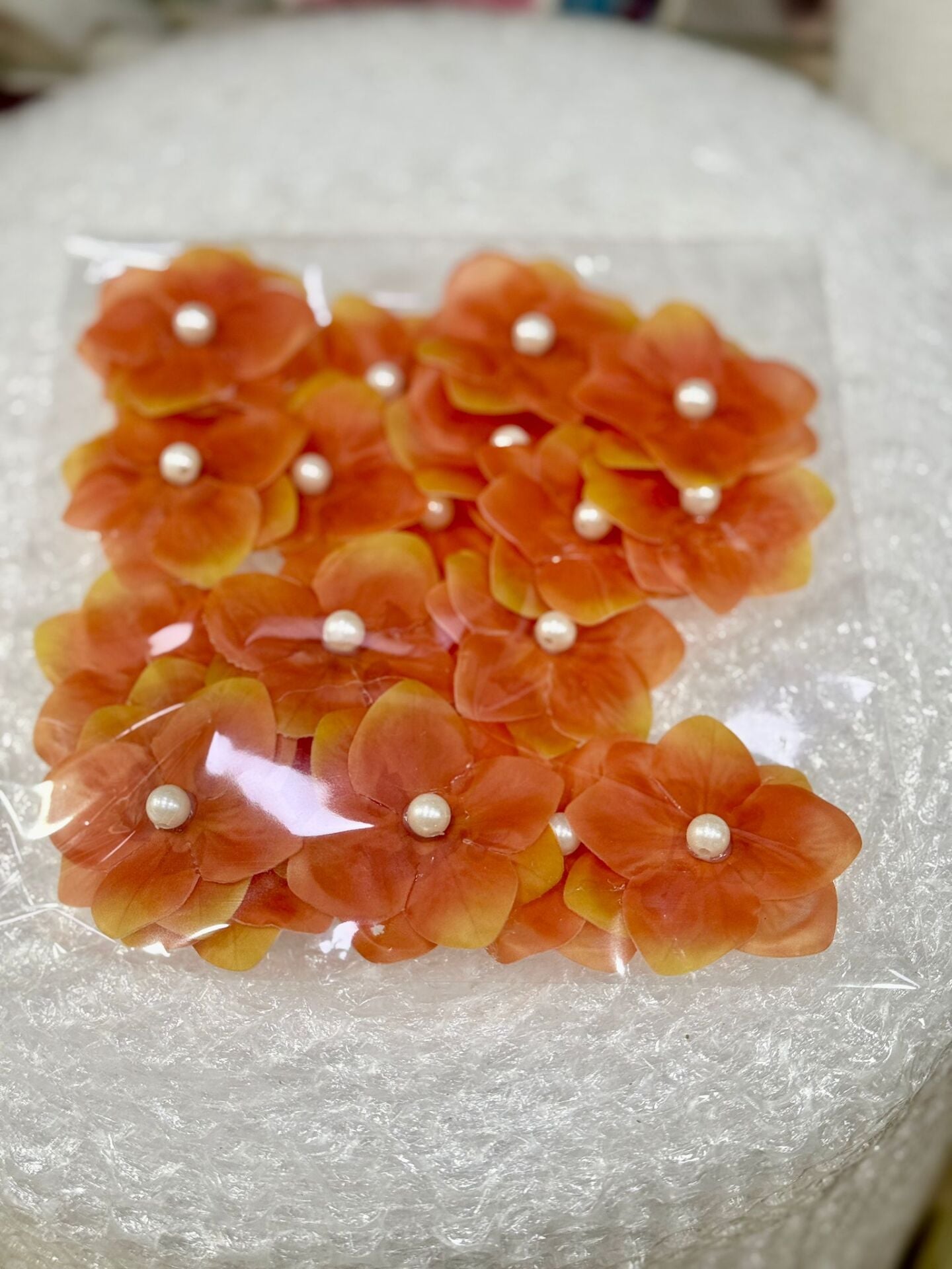 İncili Islak Ortanca Yapay Hazır Çiçek Turuncu 25 Adet Dekoratif Konsept Hediyelik Süsleme